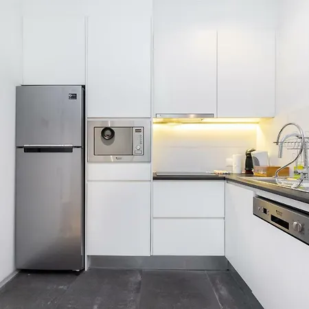 Whome | Downtown Family Apartment